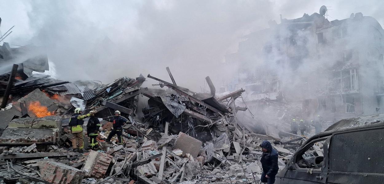 Tiroteio em Kiev termina com atirador morto e cinco vítimas fatais