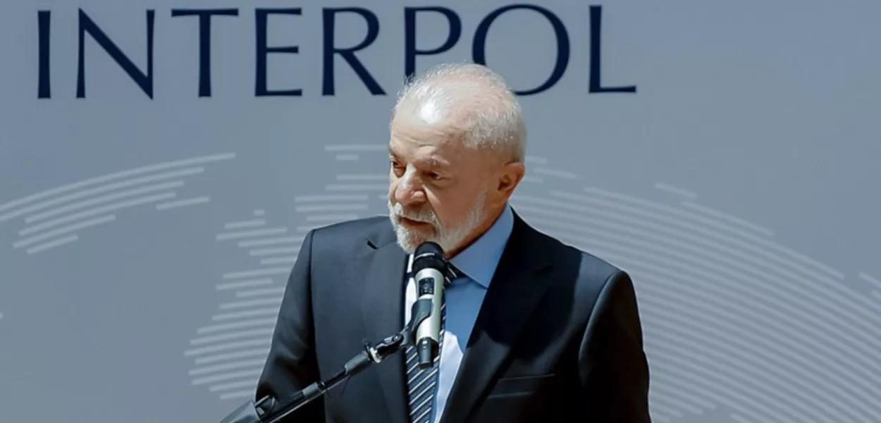 Lula na Interpol