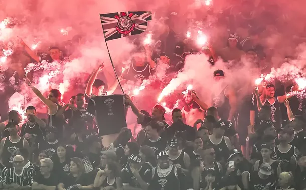 Associação de torcedores organizados propõe fim gradual da torcida única em São Paulo