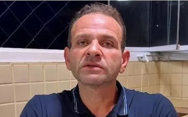 Afastamento do prefeito de Aracoiaba, Edim Oliveira, ocorreu após o Ministério Público Eleitoral confirmar sua condenação definitiva por estelionato.