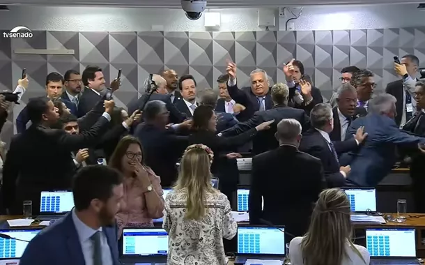 Confusão durante a CPMI doI INSS