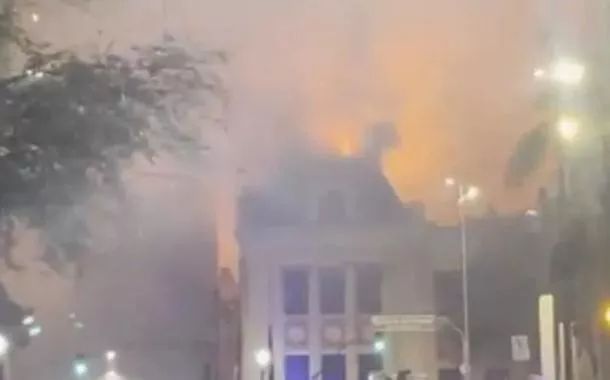 Fundada no século XIX, a Faculdade de Direito do Largo de São Francisco é uma das instituições de ensino superior mais tradicionais do país