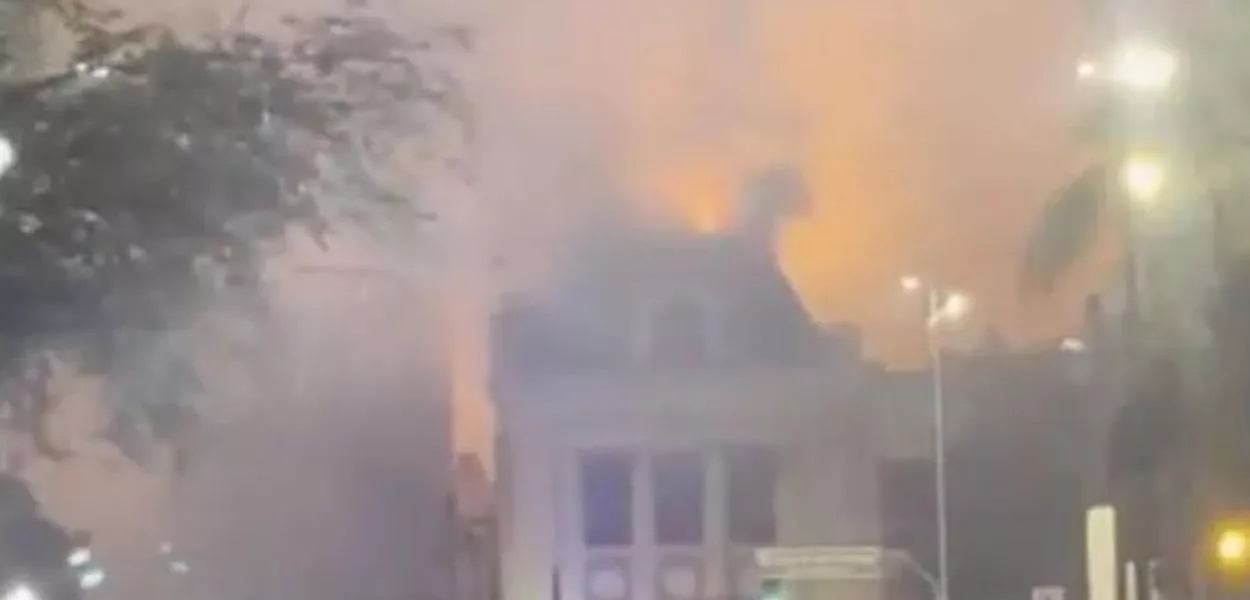 Fundada no século XIX, a Faculdade de Direito do Largo de São Francisco é uma das instituições de ensino superior mais tradicionais do país