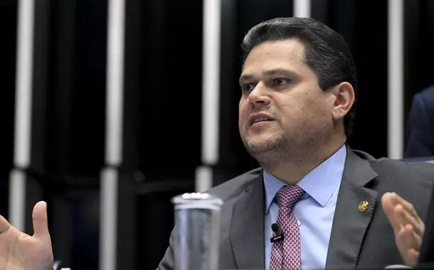 Oposição pressiona Alcolumbre por prorrogação da CPMI do INSS