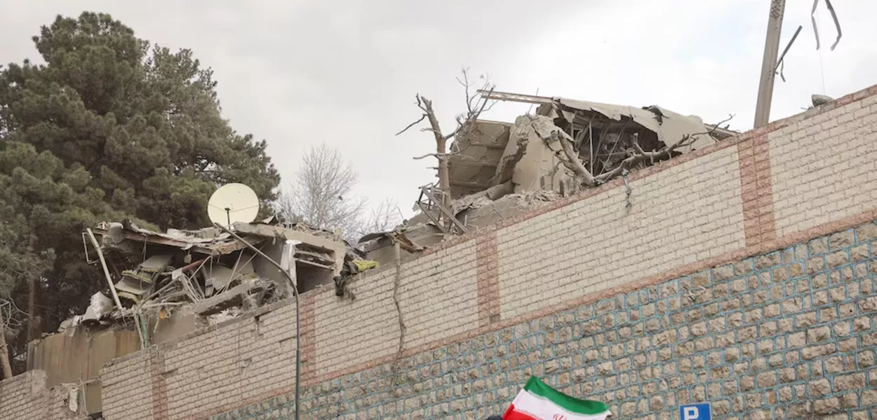 Atarques contra o Irã