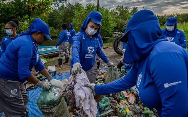 Comunidade transforma cenário ambiental da Baía de Guanabara