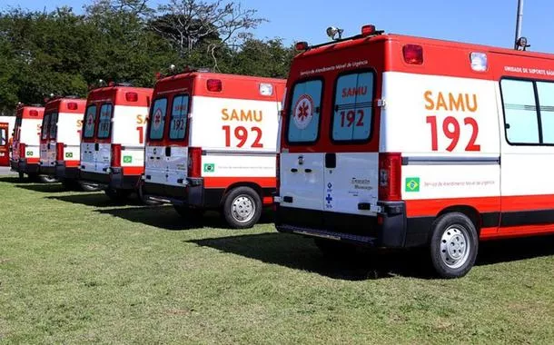 Governo Lula entrega ambulâncias para vítimas das enchentes em Minas