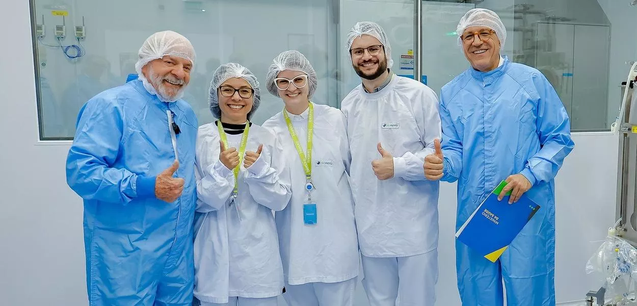 Em discurso, Lula exalta a democratização do acesso a medicamentos de alta complexidade pelo SUS