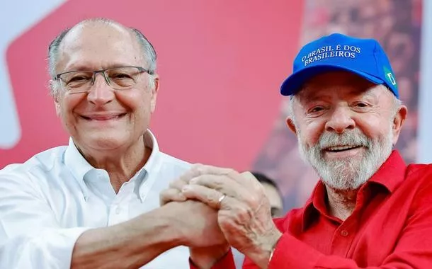 Alckmin afirma que deixará MDIC até 4 de abril se disputar eleição