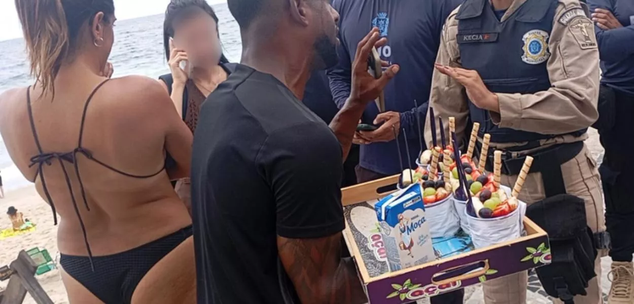 Vítimas argentinas acionaram a Guarda Municipal após perceberem que tinham sofrido um golpe na Praia do Arpoador