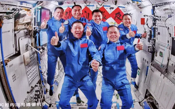 Taikonautas conduzem novos experimentos científicos na estação espacial chinesa