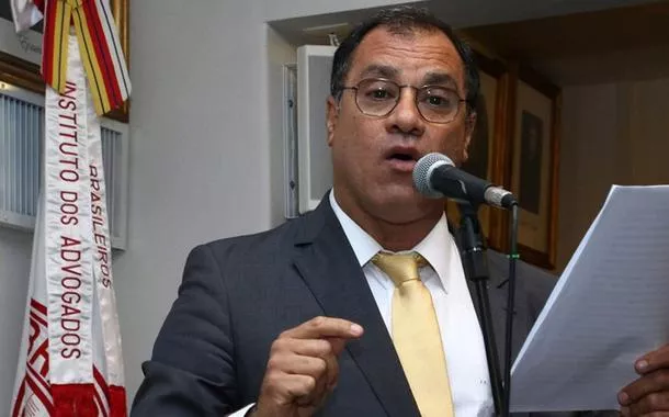 “Banco Master cresceu no governo Bolsonaro”, diz Jorge Folena