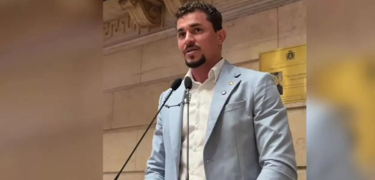 Salvino Oliveira (PSD) teria negociado com traficante Edgar Alves de Andrade, conhecido como “Doca”, autorização para realizar campanha eleitoral na comunidade da Gardênia Azul