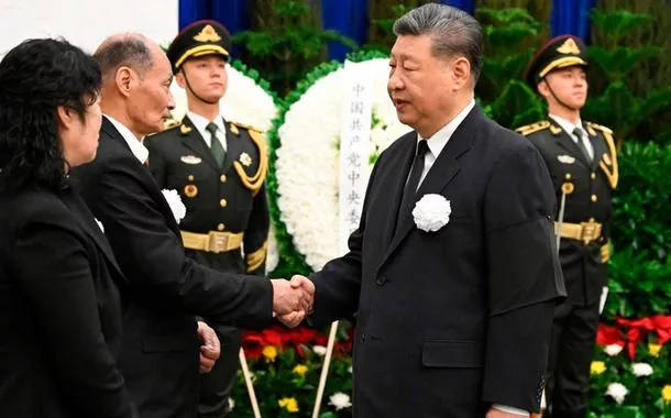 Restos mortais do alto funcionário chinês Song Ping são cremados