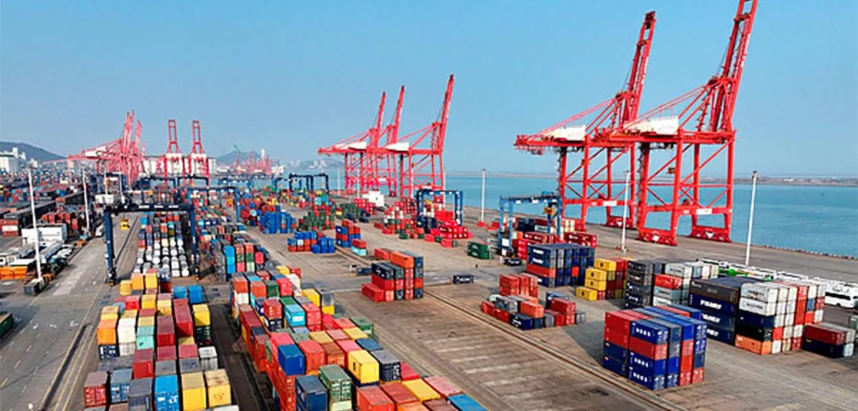 Comércio exterior da China cresce 18,3% no primeiro bimestre de 2026