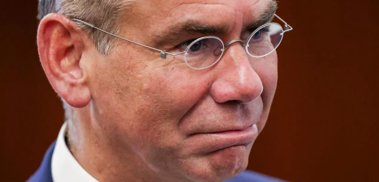 Advogado José Luis Oliveira Lima não descarta acordo de delação entre Daniel Vorcaro e a PF