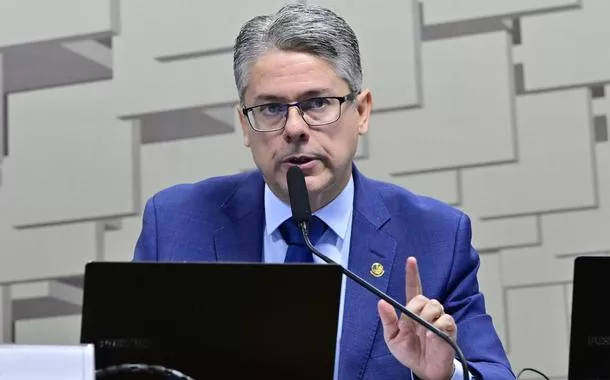 Senador Alessandro Vieira 