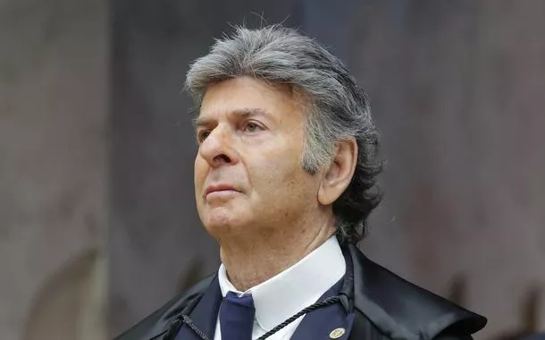 Camarote VIP de Vorcaro na Sapucaí recebeu filho de Luiz Fux nos desfiles