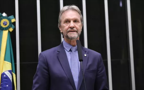 Líder do PT, Pedro Uczai defende prisão de especuladores de combustíveis