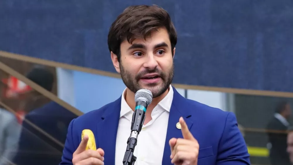 Após fala de Valdemar, Pedro Rousseff aciona PGR por possível interferência de Trump na eleição brasileira