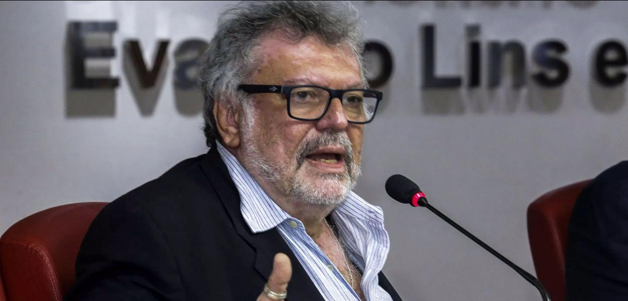 Luciano Elia: “A psicanálise é aliada dos movimentos sociais”