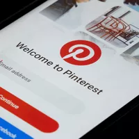 Presidente do Pinterest defende proibição global de redes sociais para menores de 16 anos