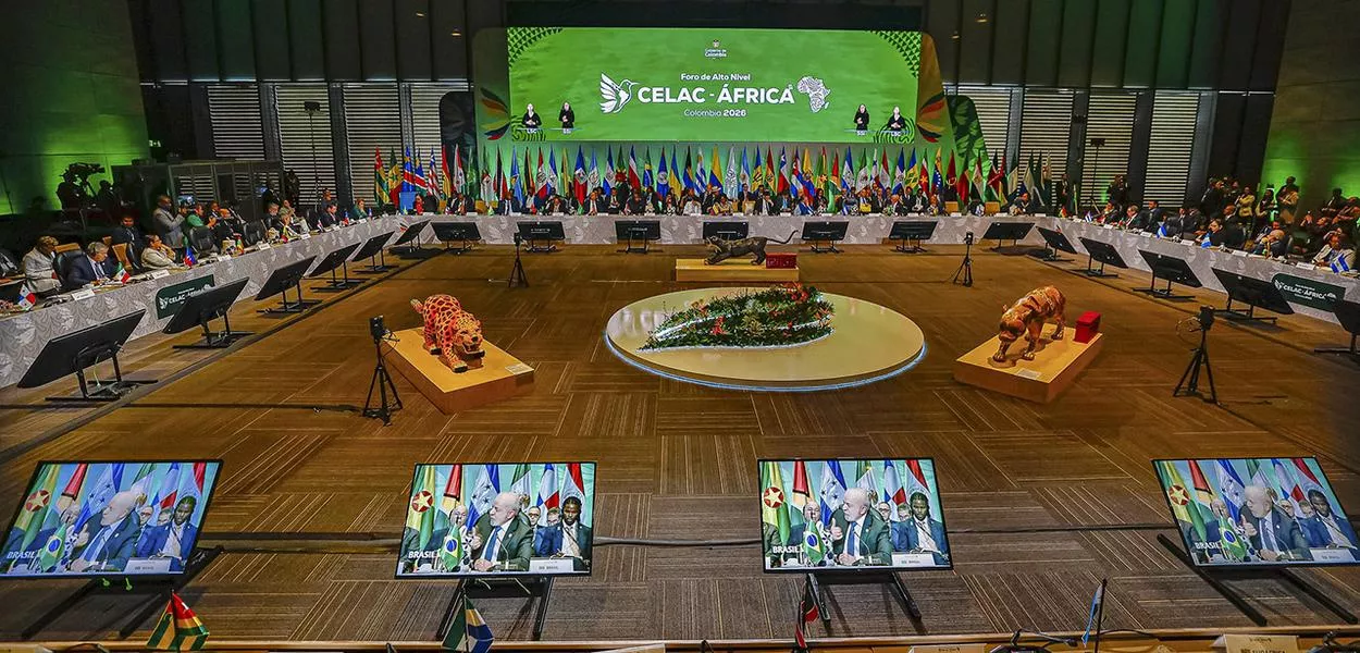 Presidente da República, Luiz Inácio Lula da Silva, durante reunião de Chefes de Estado CELAC-África, no Centro de Convenções Ágora. Bogotá - Colômbia