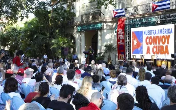 Caravana internacionalista manifestou solidariedade a Cuba 