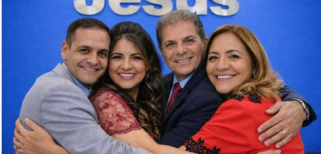 Pastor Sales Batista e sua família