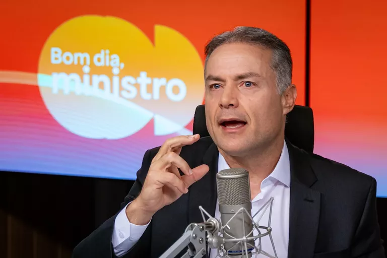 “Vamos fiscalizar 100% dos fretes e o piso será cumprido”, diz Renan Filho