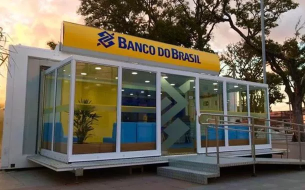 Banco do Brasil instala BB Móvel em Ubá após enchente