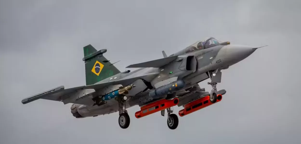 Primeiro caça supersônico brasileiro