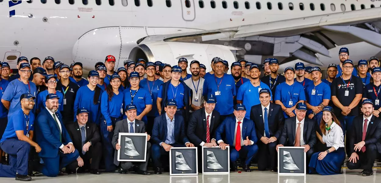 25.03.2026 - Presidente da República, Luiz Inácio Lula da Silva, durante visita ao Centro de Manutenção de Aeronaves da LATAM e Anúncio de Investimentos da LATAM, localizado na SP-318, Km 249, São Carlos - SP.Foto: Ricardo Stuckert / PR