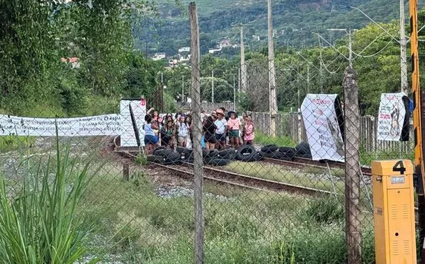 Interdição da Estrada de Ferro Vitória a Minas (EFVM)