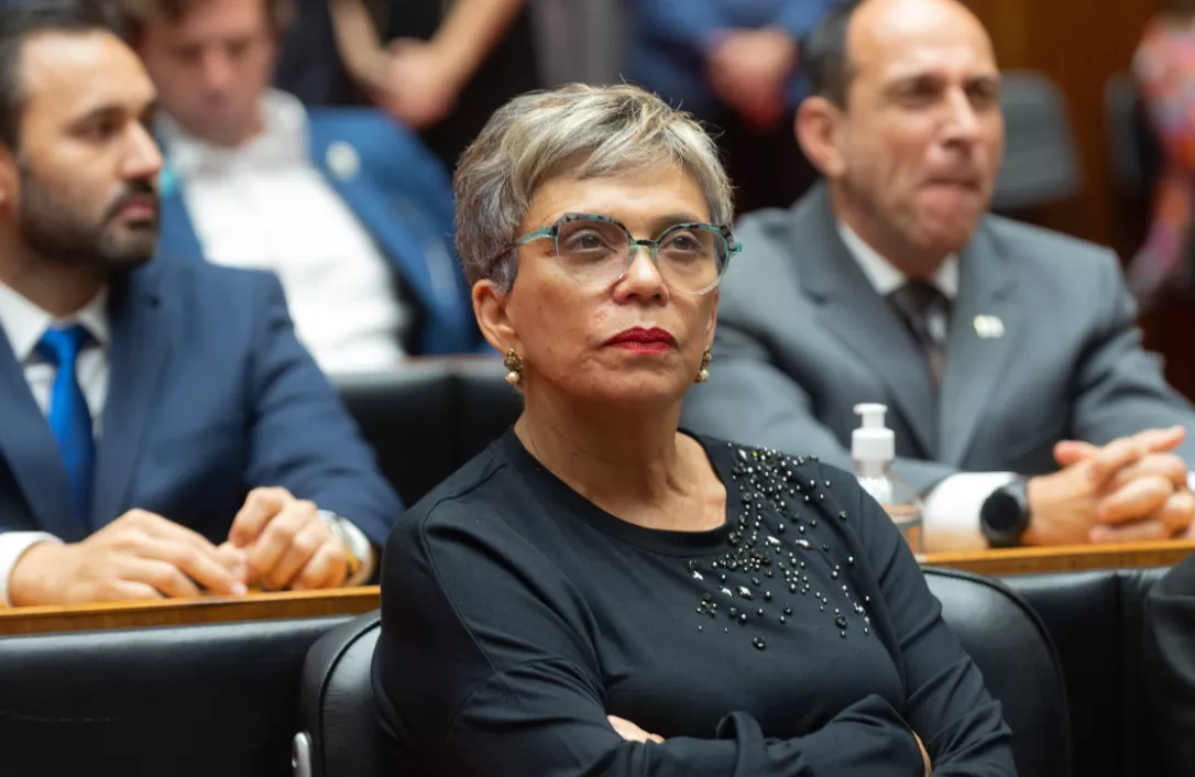 Marília Campos lidera disputa ao Senado em Minas, aponta AtlasIntel