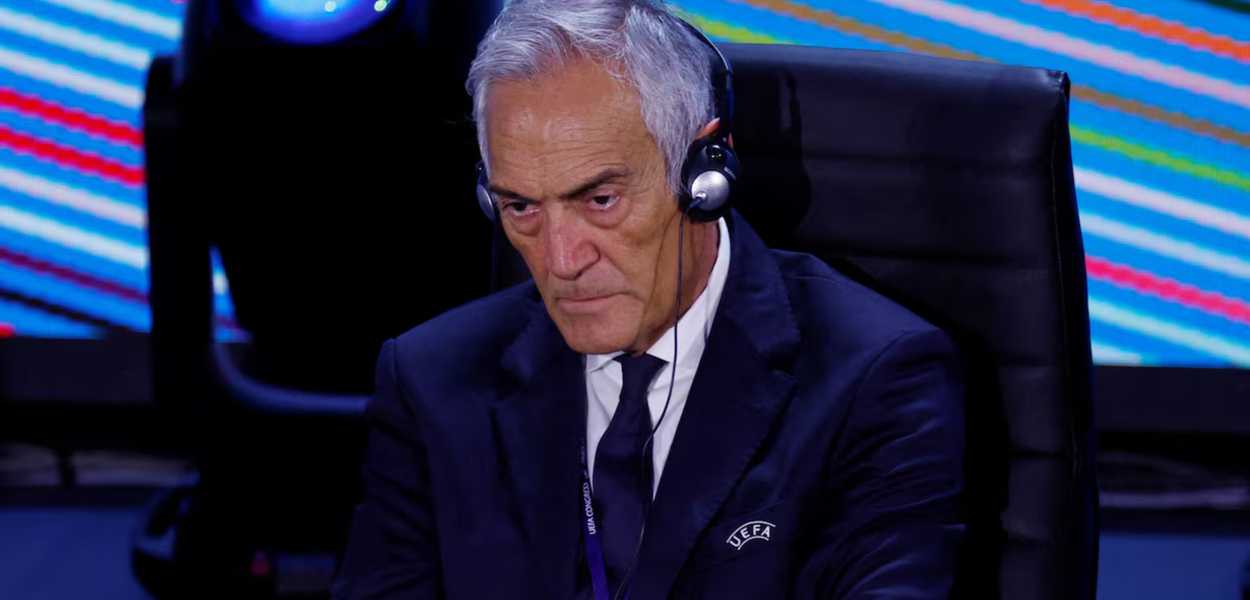 Presidente da Federação Italiana de Futebol renuncia após novo fracasso da seleção