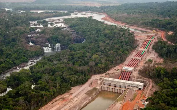 Hidrelétrica Dardanelos, situada no Rio Aripuanã, em Mato Grosso, c