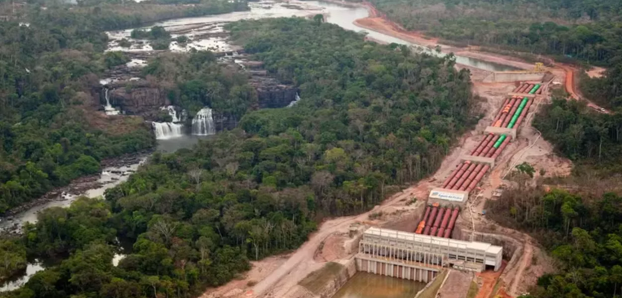 Hidrelétrica Dardanelos, situada no Rio Aripuanã, em Mato Grosso, c