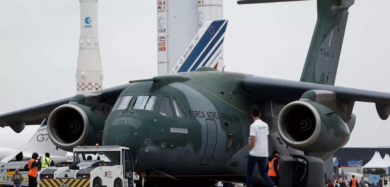 Avão Embraer KC-390 

