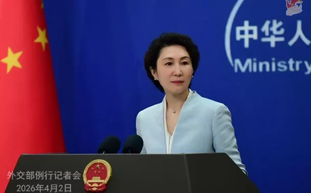 China pede mais uma vez cessar-fogo imediato no Irã