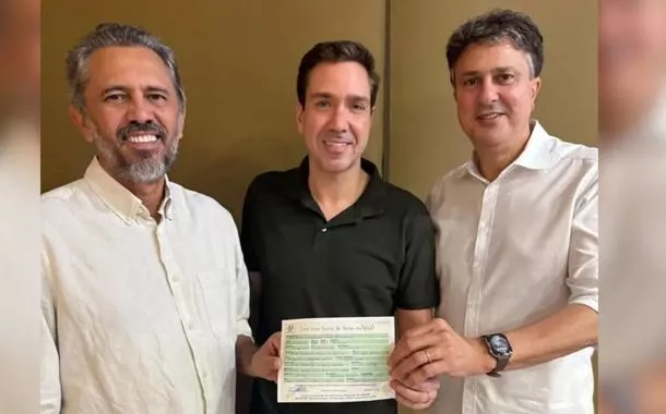 Com apoio de Camilo e Elmano, deputado Eduardo Bismarck deixa PDT e se filia ao PV