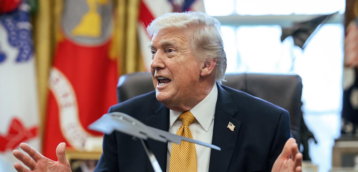 Trump faz novo recuo e sinaliza "alívio de sanções" contra o Irã