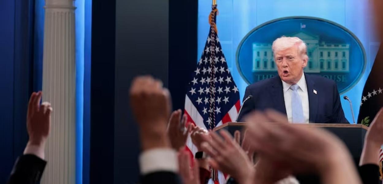 Trump: o narcisista que ameaça e recua