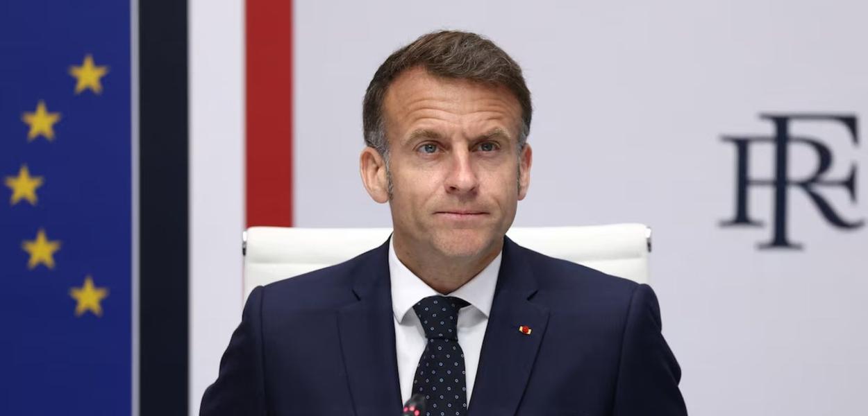 Macron afirma que cerca de 15 países estão mobilizados para retomar o tráfego no Estreito de Ormuz após cessar-fogo