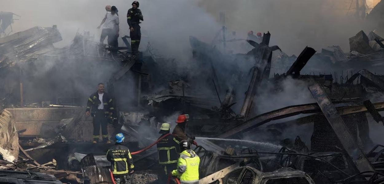 Tensões persistem no Oriente Médio no 42º dia da guerra de EUA e Israel contra o Irã