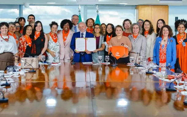 Lula sanciona Lei das Doulas 