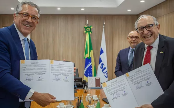 Ministro da Saúde, Alexancre Padilha, e secretário  da Saúde do México,  David Kershenobich Stalnikowitz