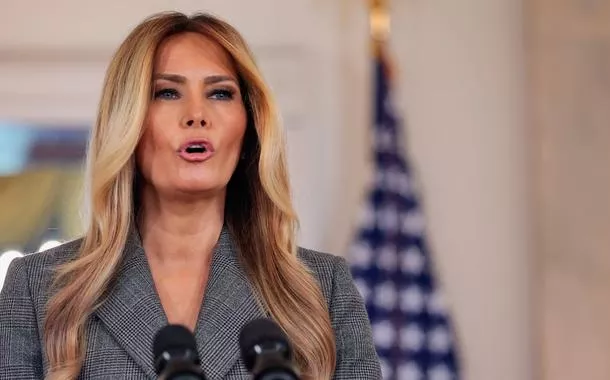 Melania Trump afirma que nunca teve qualquer ligação com Epstein