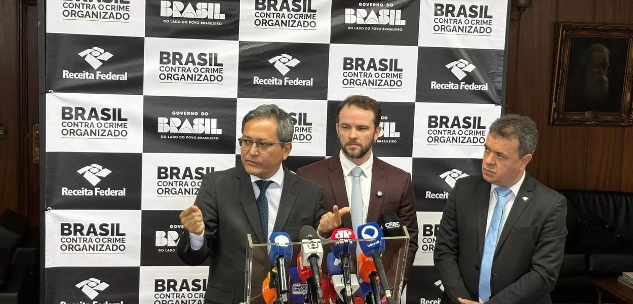 Novo programa de combate ao crime do governo prevê “raio-x” em contêineres nos EUA para rastrear produtos ilegais