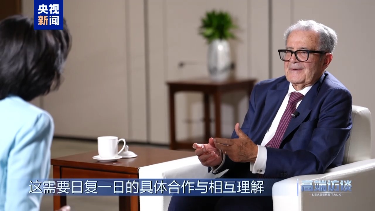 Ex-presidente da Comissão Europeia Romano Prodi concede entrevista ao CMG